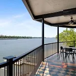 Elegant Riverside Escape Historic Charm & Views