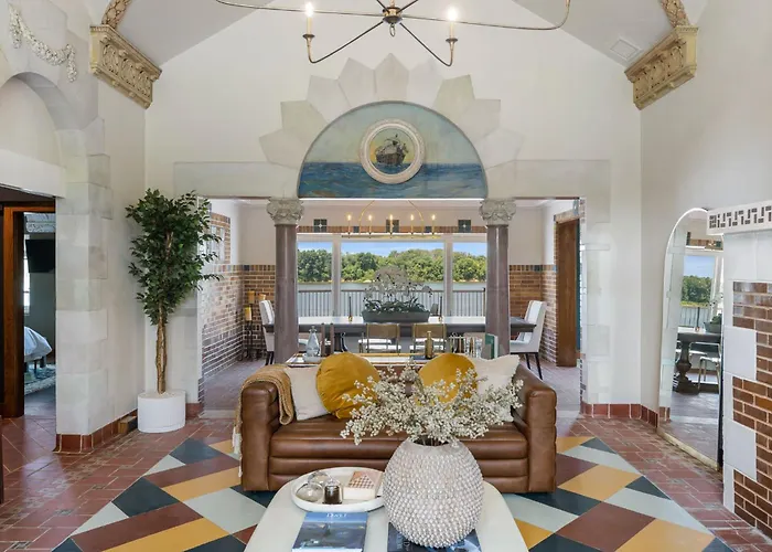 Elegant Riverside Escape Historic Charm & Views
