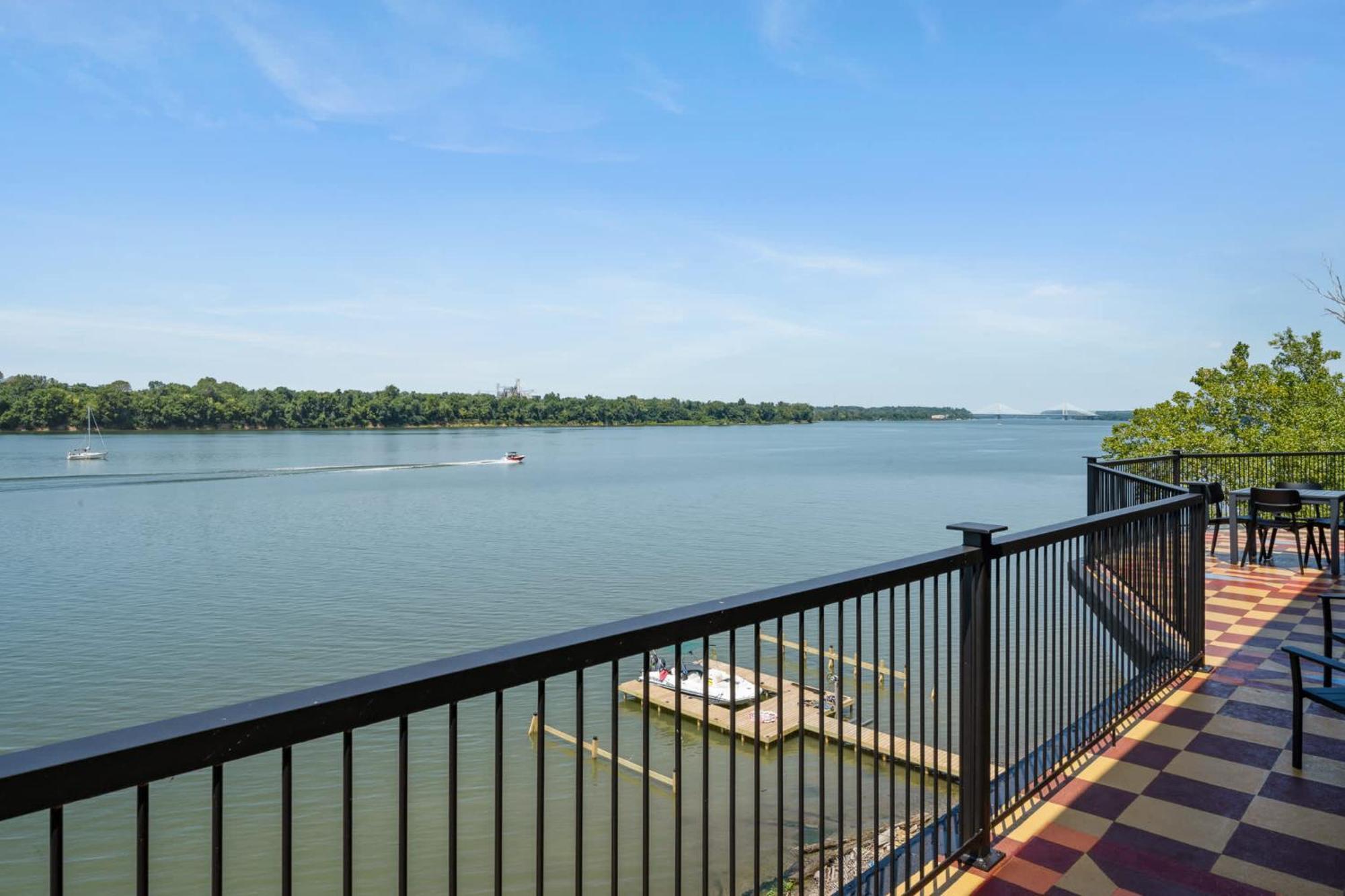 Holiday home Elegant Riverside Escape Historic Charm & Views Louisville