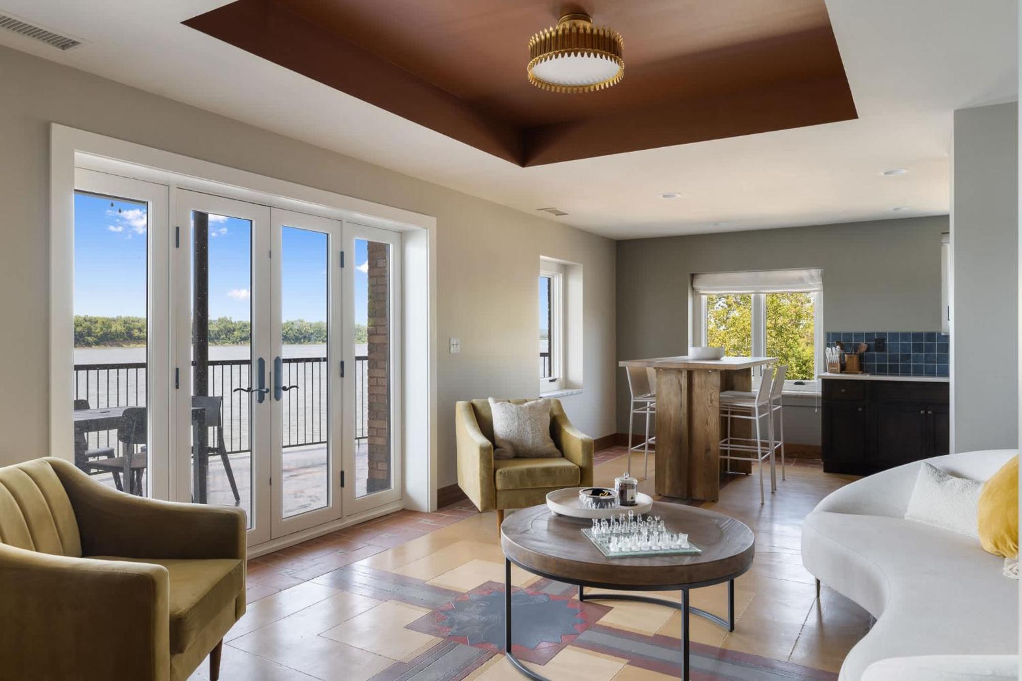Holiday home Elegant Riverside Escape Historic Charm & Views